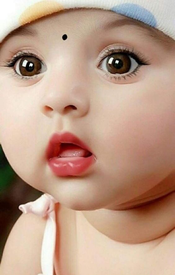 👶👁️ The Allure of Brown Eyes: Babies with Super Beautiful and Charismatic Eyes